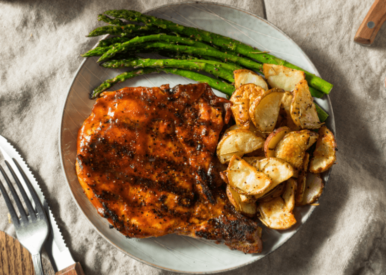 Easy glazed porkchops with diced potatoes and green beans