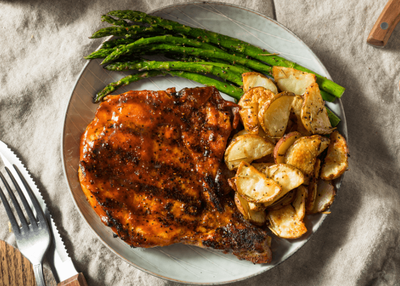 Easy glazed porkchops with diced potatoes and green beans